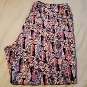 TC2 lularoe villain leggings